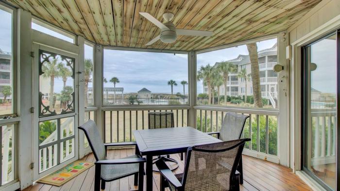 103 H Tidewater by AvantStay