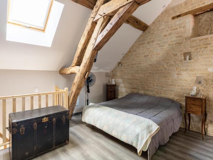 Charming Stay in Molesme