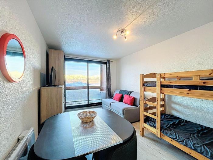 Studio rénové Pied des pistes Balcon WIFI gratuit - FR-1-267-341