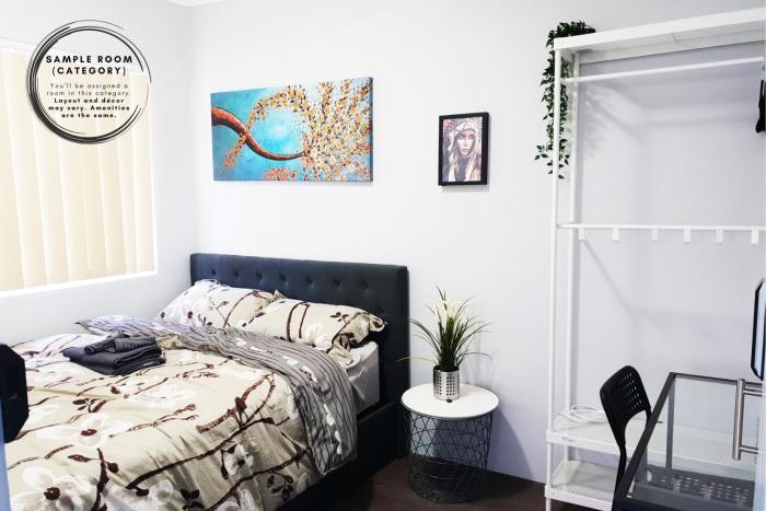 Lively Double Room - Near Olympic Park - Shared Bathroom