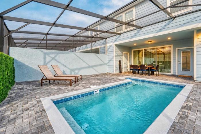 5BR Family Pool Home Near Disney