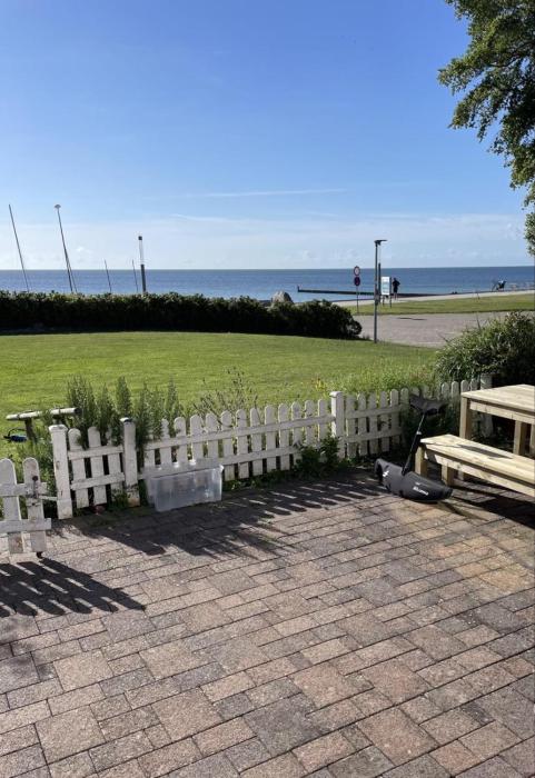 Haus an der Mole, Wohnung L