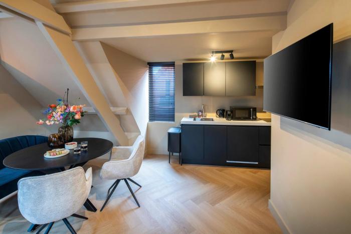 Studio with kitchen in Breda city center