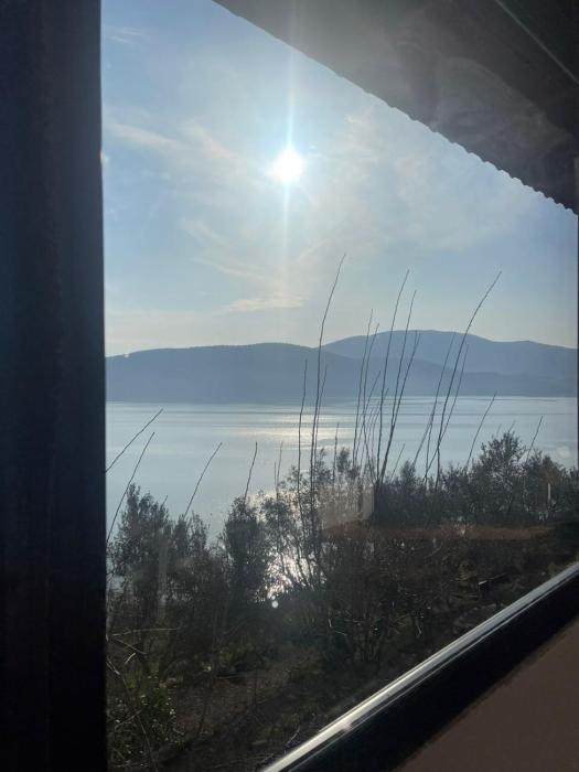 Lake View Rooms PASQYRA Ksamil