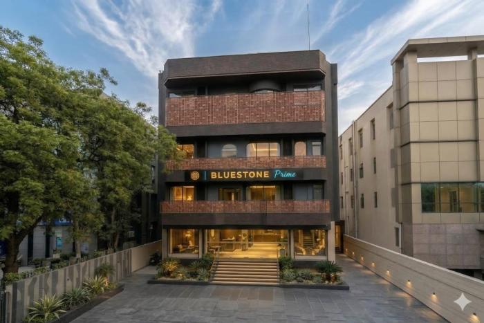 Hotel Bluestone Prime Nehru Place by The Cosy hotels