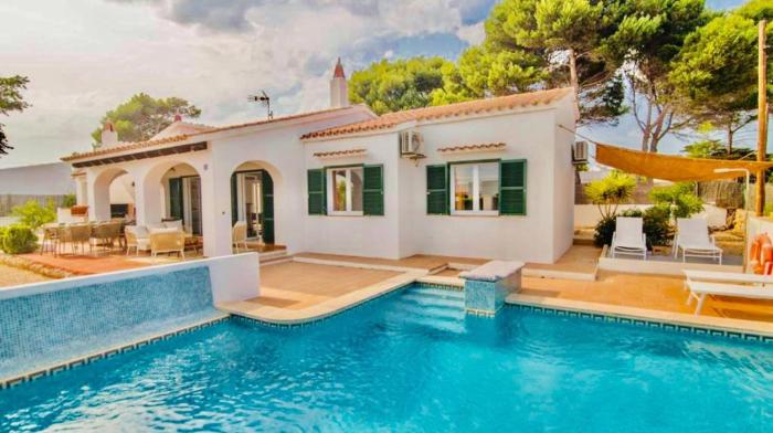 Villa Gabriela 8 pax Punta Prima