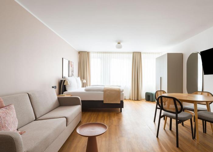 Limehome Leverkusen Wiesdorfer Platz