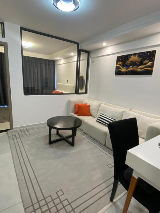 Limgin Homes, Westlands