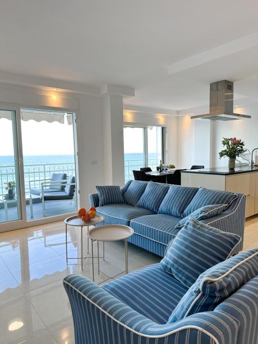 Horizonte 1 Cosy apartment with incredible sea view at first line of Fuengirola Beach