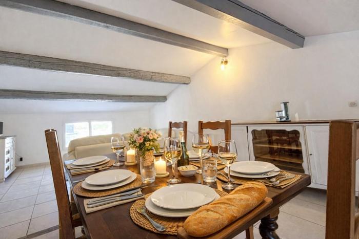 Chateau Réveillon - Logement dans domaine viticole - Climatisation