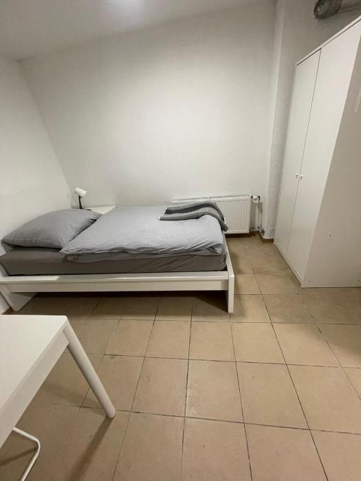 Haus Zum Bacchus Privates Einzelzimmer nahe Bahnhof Römisches Theater, Mainz