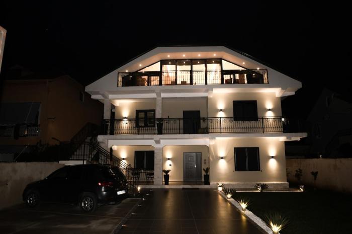 Villa Kristal Lux Tirana