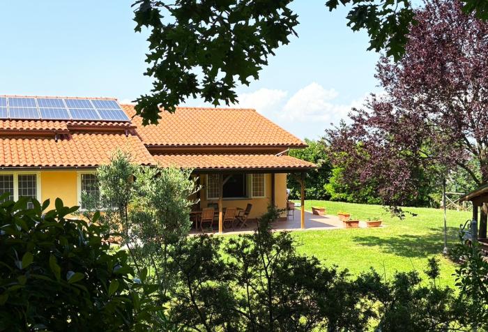Casale del Sole sulle colline di Trevignano