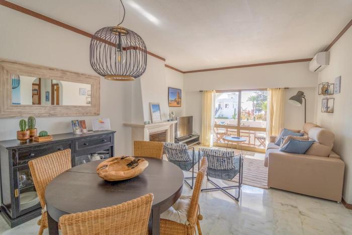 #007 Bright Apartment Comfortable Stay