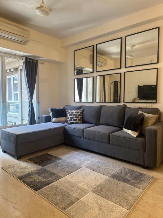 Apartment to stay in BKC- airport nearby