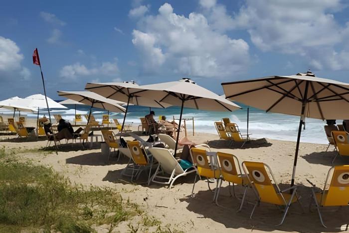 Flat com 03 Suítes e jacuzzi no Malawi Resort