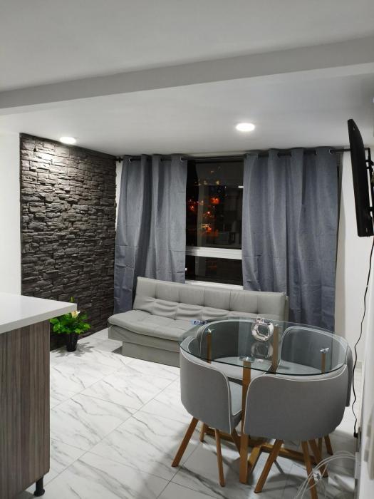 Apto moderno bien ubicado con vista a la ciudad