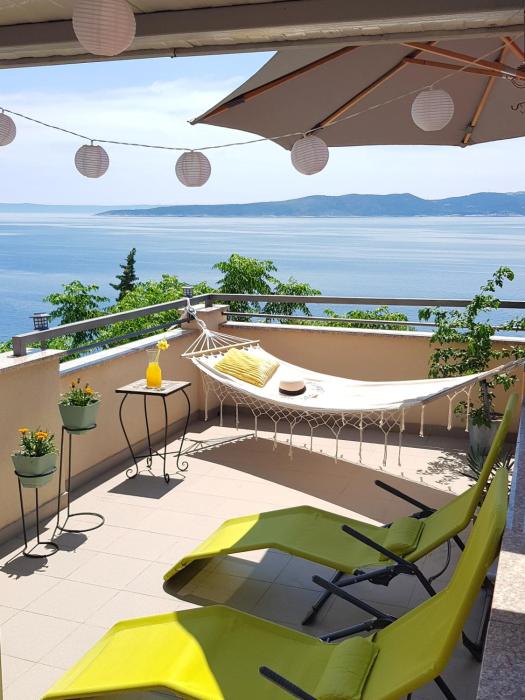 Skalinada Rooftop Seaview Suite