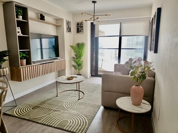 Departamento ejecutivo con aire acondicionado