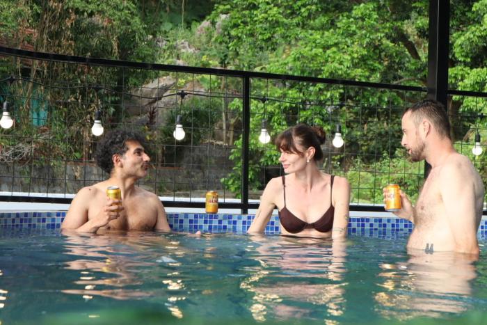 Thuong Luong Homestay - Pool Mountain View