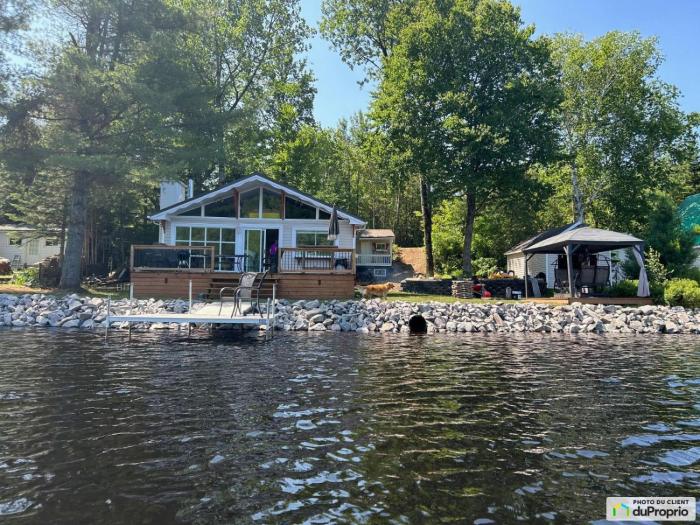 Spa & Lake Access - Chalet Le Ptit Leo