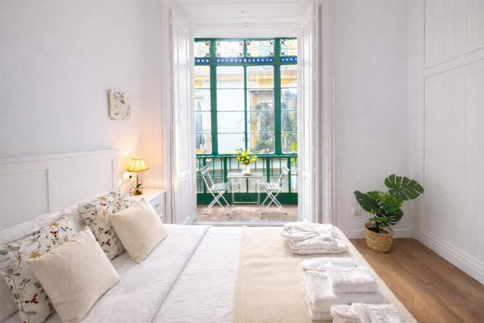 Centro Ciudad Giralda Parejas Teletrabajo Familias