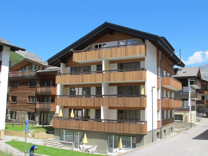 Appartementhaus Venetz SAAS110 ruhige Lage direkt an SKIBUSHALTESTELLE