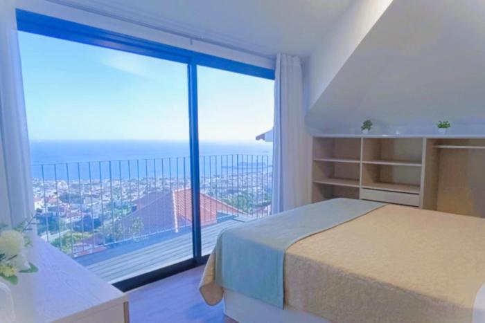 A View to Paradise – Spectacular Sea & Bay Views