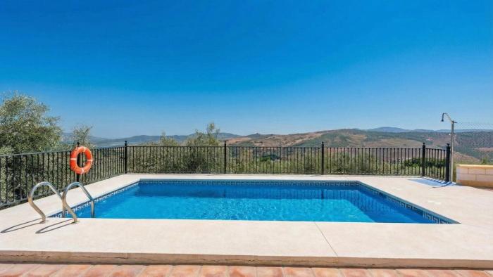 Cortijo Sylvestris Periana by Ruralidays