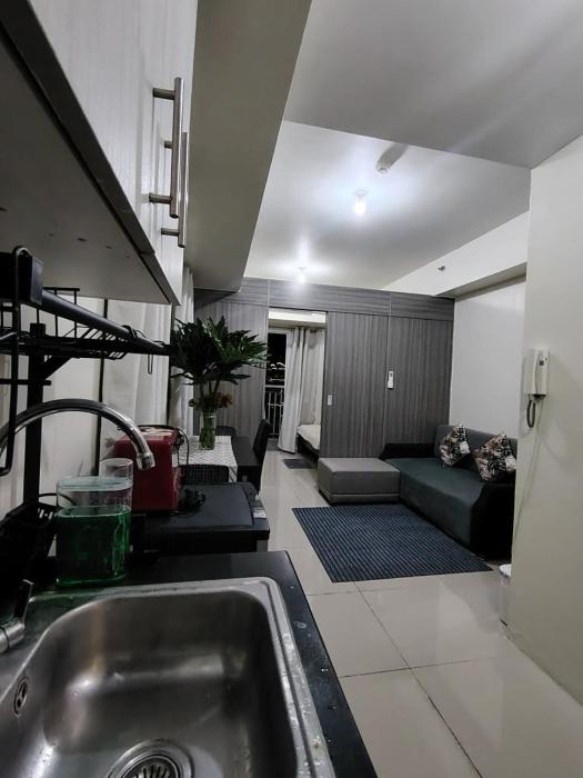 Sunset Suites at Green Residences