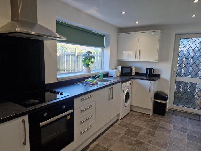 Warsett Crescent, 5 bedrooms near the coast.