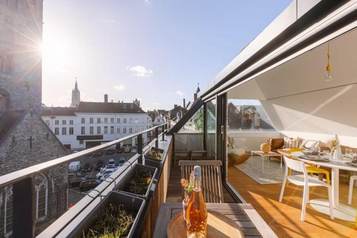 Casiola - Bright apartment overlooking the 3 towers of Ghent