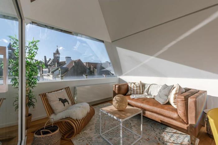 Casiola - Bright apartment overlooking the 3 towers of Ghent