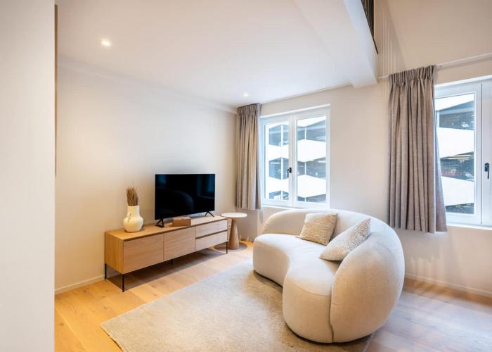 Luxurious duplex studio in prime location, heart of Ghent