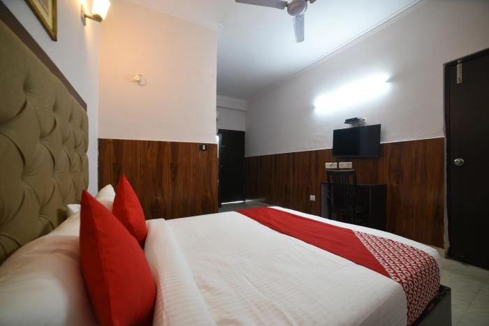 Hotel O Cross Winds Sector 62