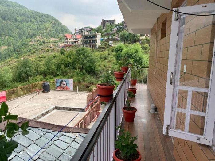 oro phile Naddi Home Stay