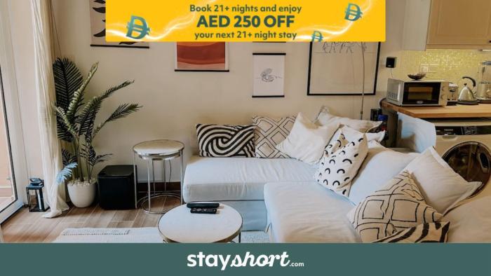 Free housekeeping visits during your stay - StayShort - Cozy 1-Bedroom Apartment in Summer Residences JVC