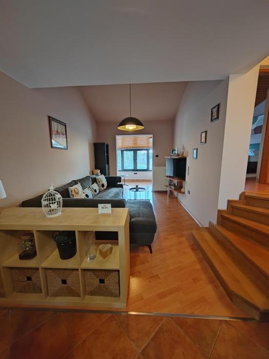 Apartman Roko, Valbandon