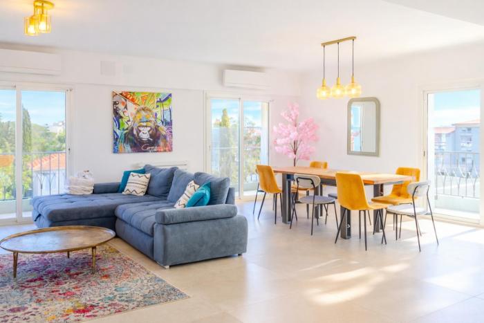 JEANNE DARC - Spacieux, 6 personnes, Vue Mer, Terrasse, Familial