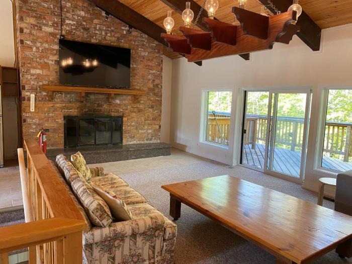 Blue Mountain Chalet