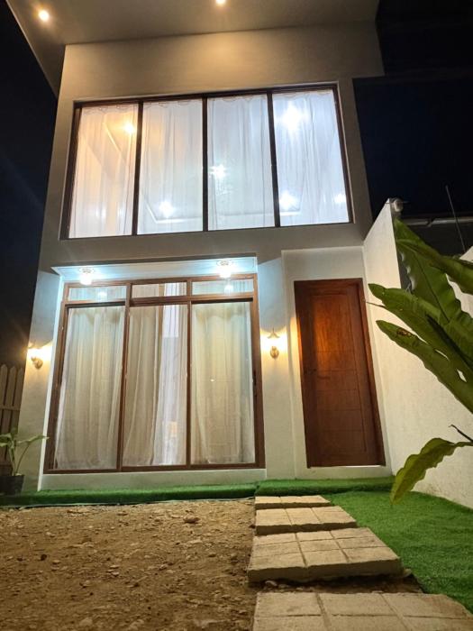 Casa-Paserongan Suites