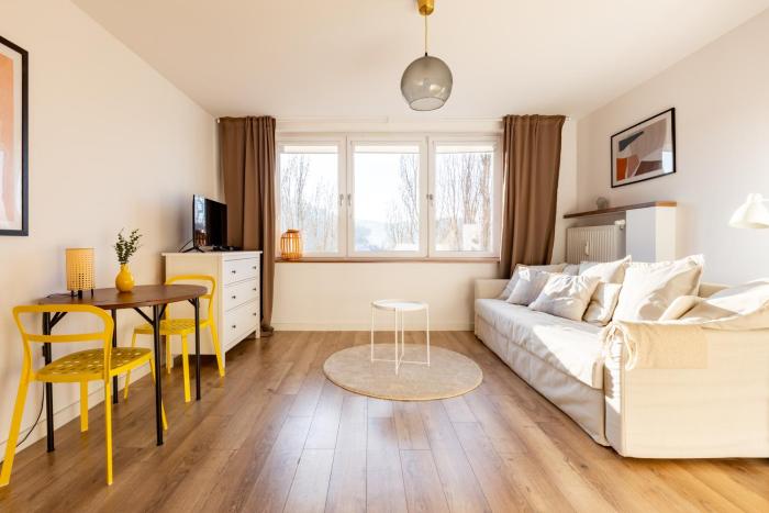 Gdynia Główna Sunny Studio by BookingHost