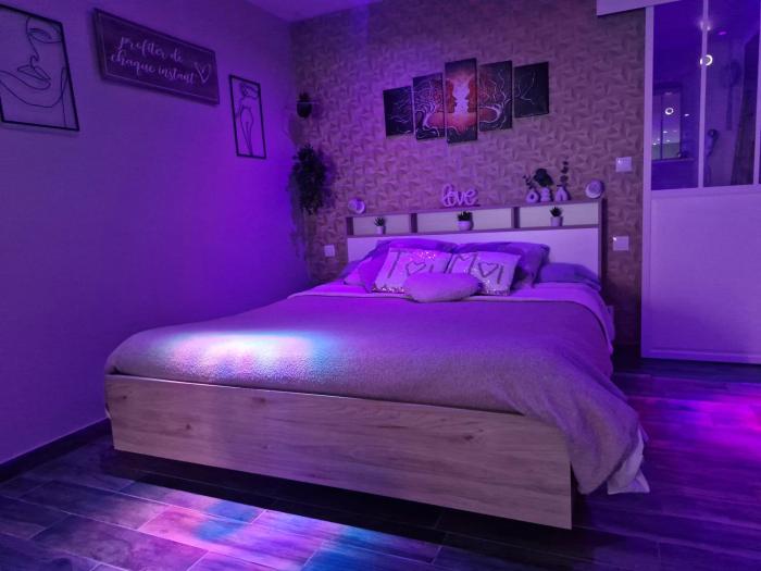 Studio avec jacuzzi , terrasse amenagée et wifi à Westrehem