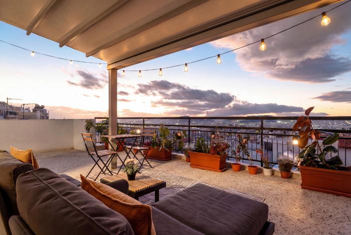 Athenian Sky Retreat