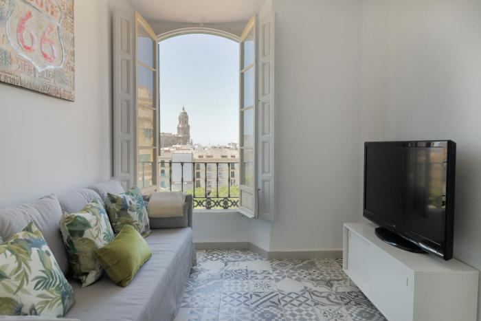 C11 - Cosy 7 Bedrooms in Plaza Merced
