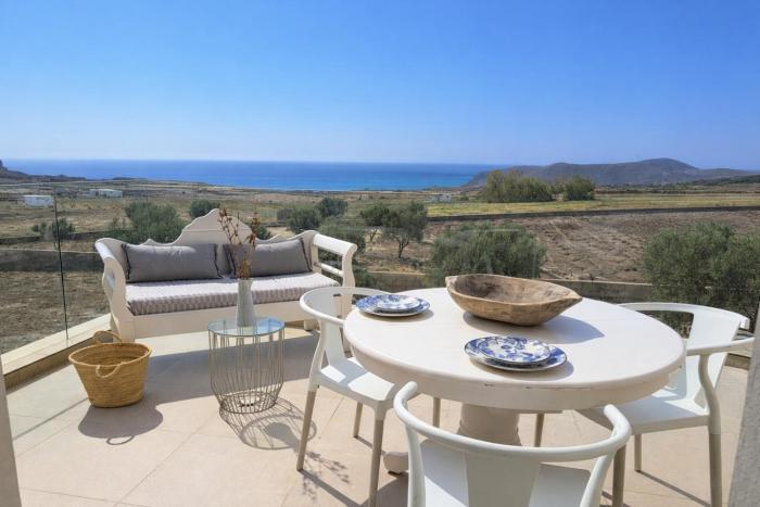 Apeiron Akrotiri - Apeiron Hotels