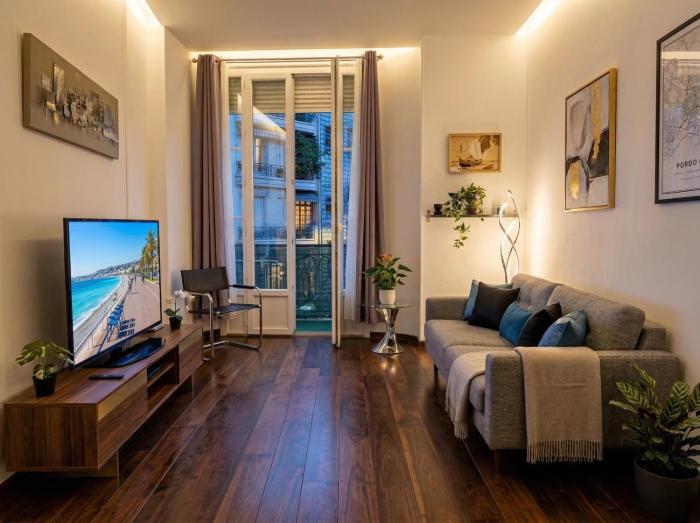 Elegant apartment in the heart of Nice
