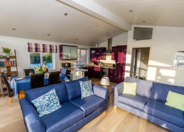 Charming Kingfisher Lodge, sleeps 5 Newton Ferrers