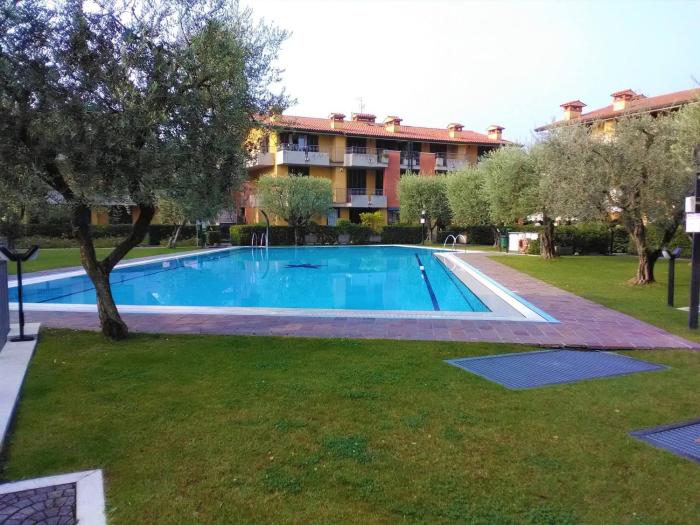 Villaggio dei Fiori - Viola - Gardagate