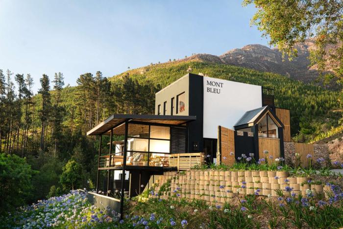 Mont Bleu Guesthouse